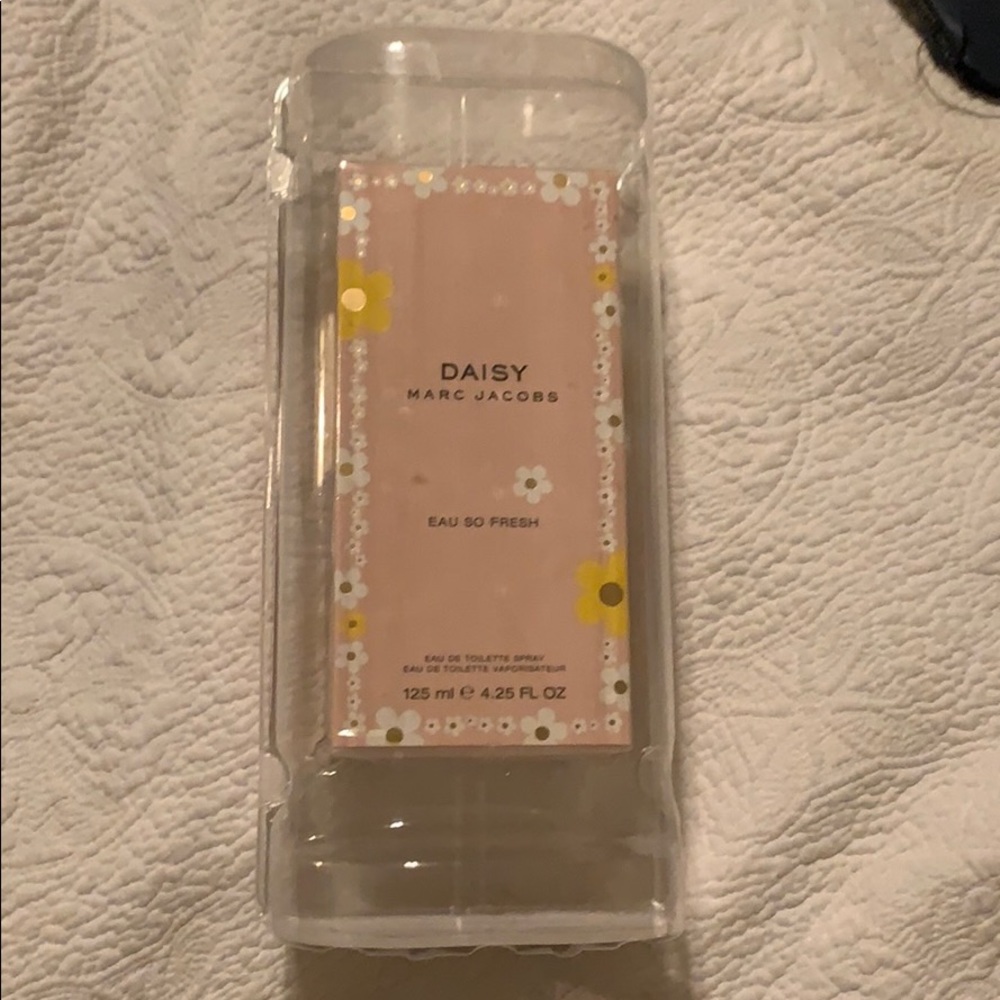 Daisy Marc Jacobs Eau So Fresh (unopened)